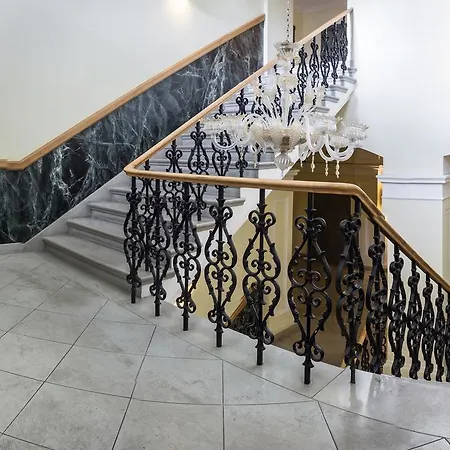 Amazing Loft In The Heart Of The Old Town
