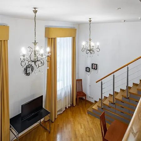 Amazing Loft In The Heart Of The Old Town